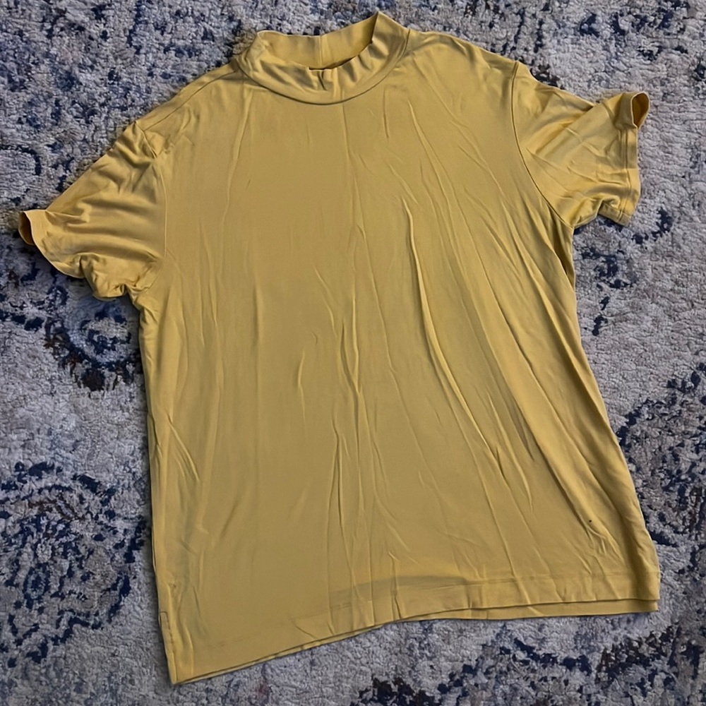 American Eagle Soft and Sexy Yellow T-Shirt